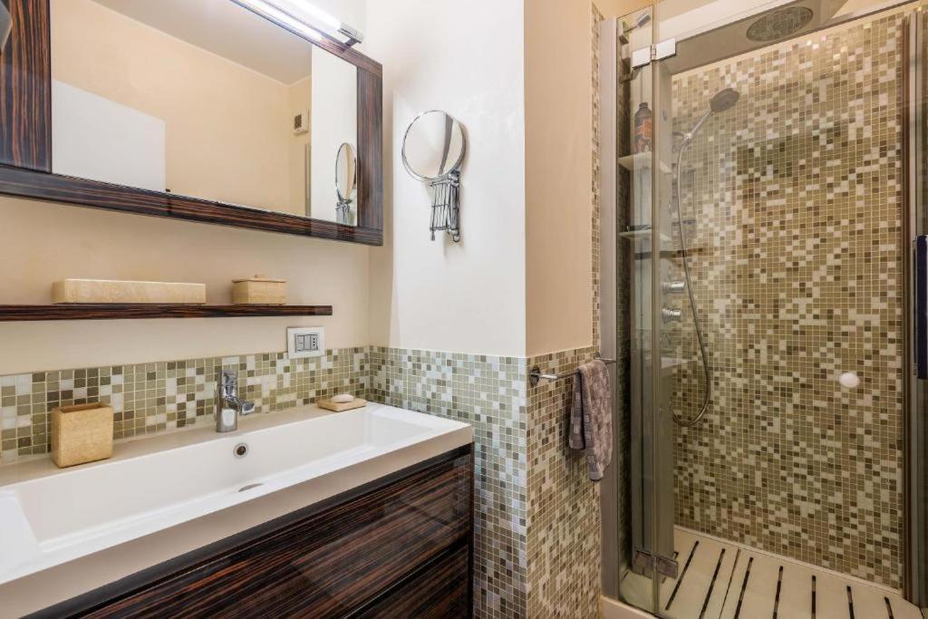 Amazing Apt In The Heart Of Pta Venezia Milaan Buitenkant foto